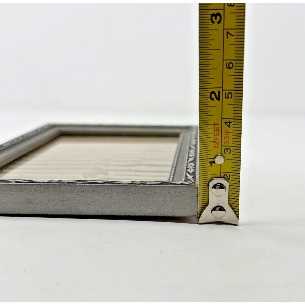 Vintage Wooden Picture Frame Floral Border Trim 6.25 x 4.25 Patented